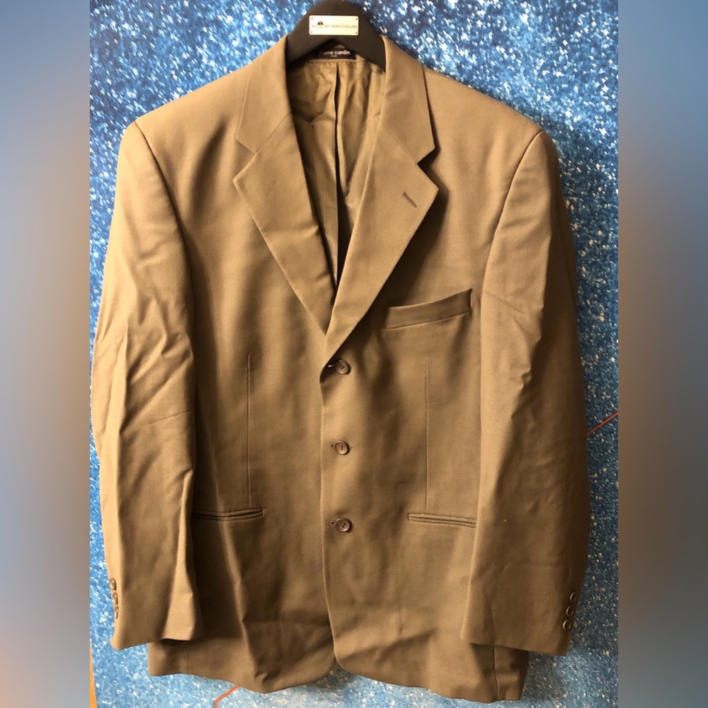 Pierre Cardin Men’s Light Brown Suit